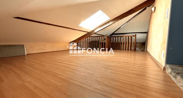 Location Appartement 3 pièces 84.24 m² - Villefranche-sur-saône 69400