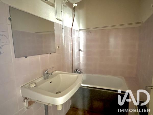 Appartement à vendre 2 pièces 44,4 m² Bourg-Saint-Andéol