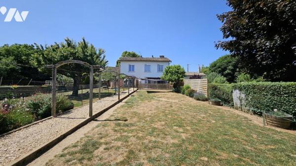 A vendre à VALENCE-EN-POITOU, Belle maison à VALENCE-EN-POITOU, VAUX (86700), à 5 minutes de Couhé