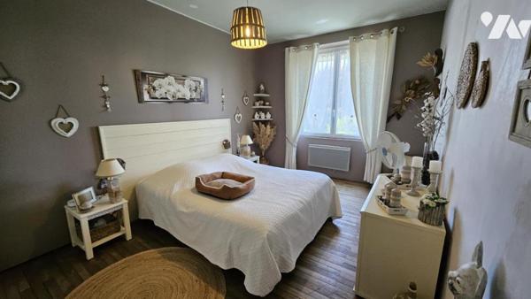 A vendre à VALENCE-EN-POITOU, Belle maison à VALENCE-EN-POITOU, VAUX (86700), à 5 minutes de Couhé