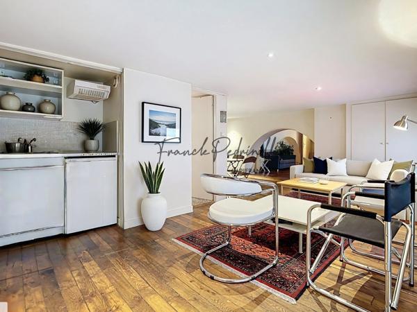 125 m² Locaux commerciaux LYON 6EME / A DIVISER idéal Investissement Location Courte Durée