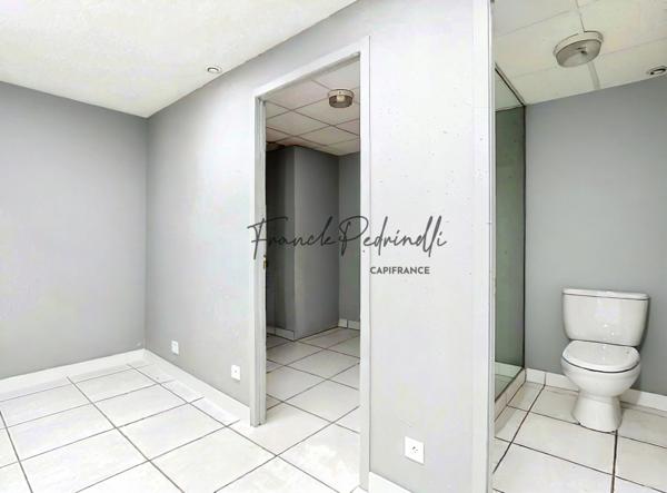 125 m² Locaux commerciaux LYON 6EME / A DIVISER idéal Investissement Location Courte Durée