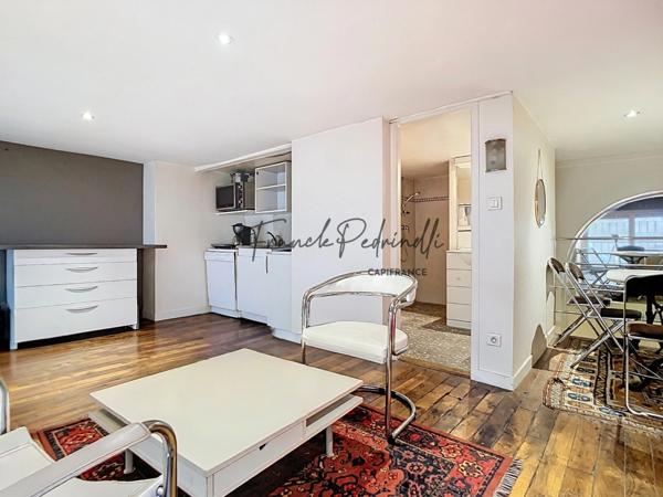 125 m² Locaux commerciaux LYON 6EME / A DIVISER idéal Investissement Location Courte Durée