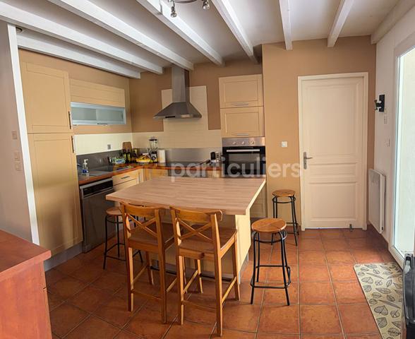 Vente
                Villa156 m² - 7 Pièces -
                    VILLEMOUSTAUSSOU (11620)