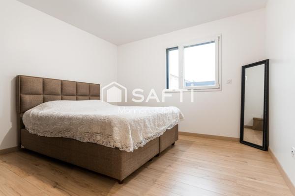 MAISON 6 PIECES DE PLAIN-PIED DE 202m²