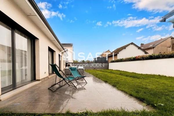 MAISON 6 PIECES DE PLAIN-PIED DE 202m²