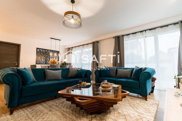 MAISON 6 PIECES DE PLAIN-PIED DE 202m²