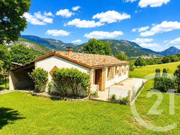 Maison à vendre  3 pièces - 58 m 2   CASTELLANE  - 04