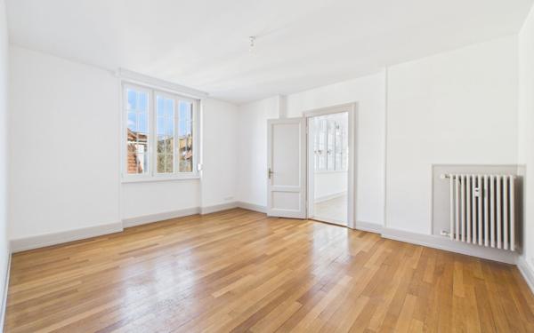 Appartement à louer    6 pièces •  Strasbourg