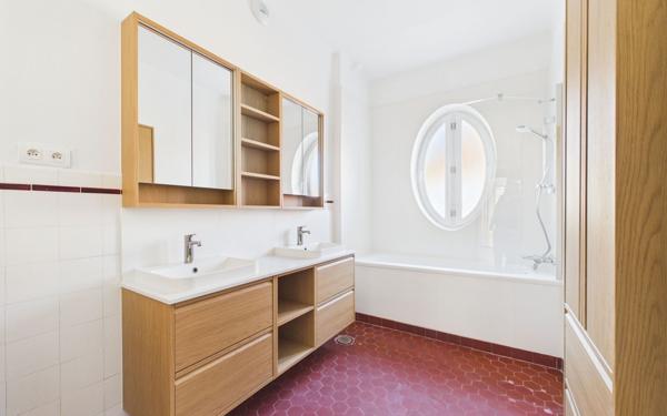 Appartement à louer    6 pièces •  Strasbourg