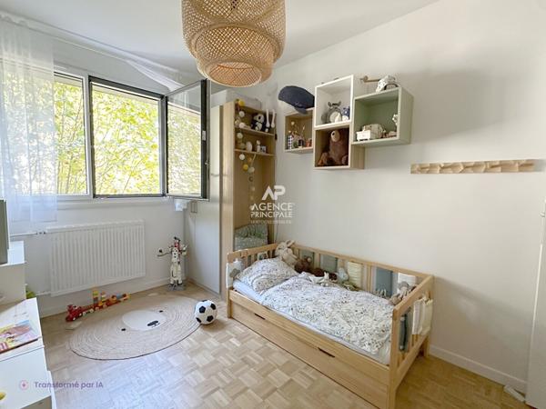 SEVRES - Plateau - Superbe 3 pièces moderne et traversant. 330 000 € **  - Référence  752-C