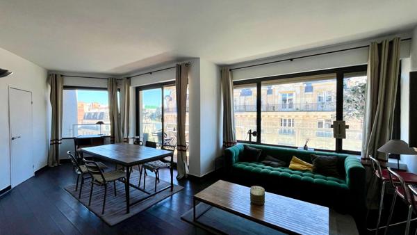 Appartement Paris 2 pièce(s) 61 m2