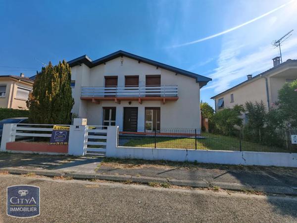Maison à louer 7 pièces 132m² Montauban (82000)