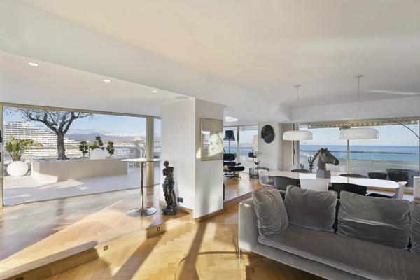 Appartement 7 pièces à vendre Villeneuve Loubet - 06270 / Réf: 84256673