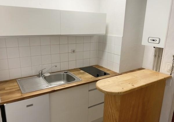 TALENCE CENTRE T1-35m2 loué avec balcon et Pkg privatif sécurisé