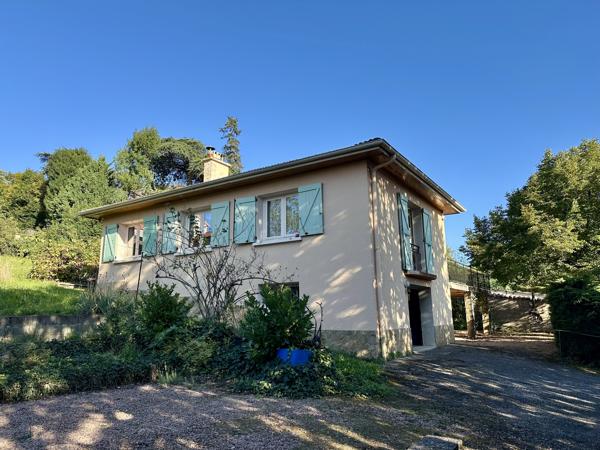 TARARE CENTRE - MAISON 118M² TERRAIN 400M²