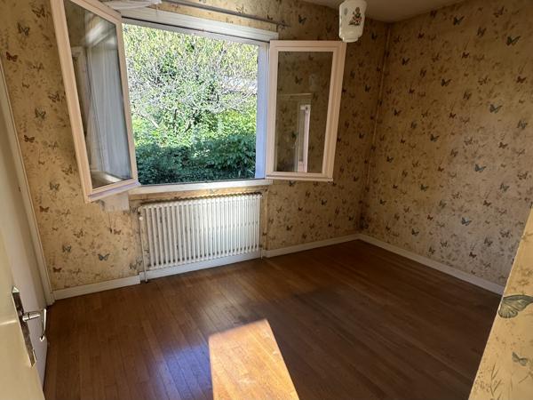 TARARE CENTRE - MAISON 118M² TERRAIN 400M²