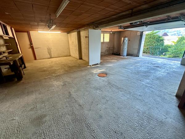 TARARE CENTRE - MAISON 118M² TERRAIN 400M²