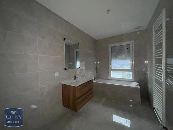 Maison à louer 5 pièces 116m²