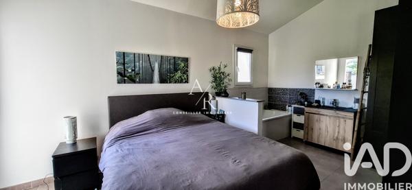 Maison à vendre 5 pièces 112,43 m² Arles