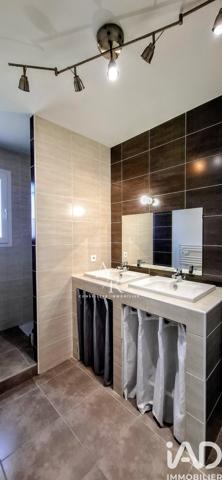 Maison à vendre 5 pièces 112,43 m² Arles
