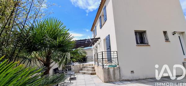 Maison à vendre 5 pièces 112,43 m² Arles