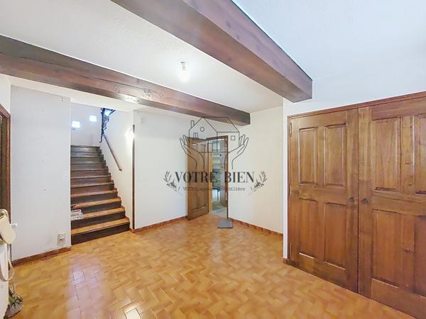 Maison 168 m² , 4 chambres, garage, cheminée insert