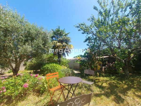 Maison à LA ROCHE-SUR-YON, 85000 - 5 pièces 155m²