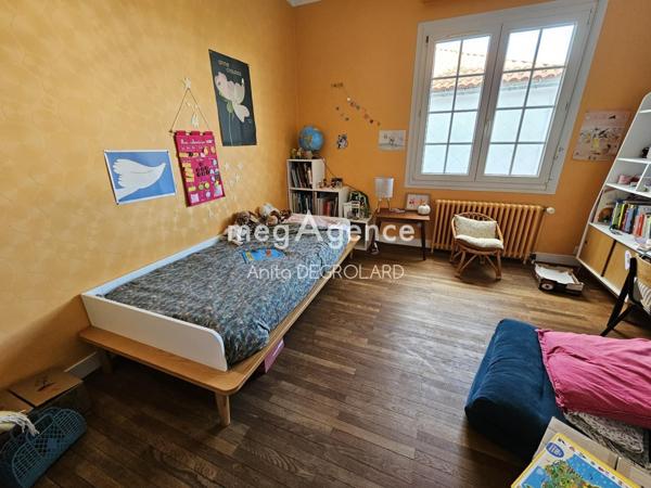 Maison à LA ROCHE-SUR-YON, 85000 - 5 pièces 155m²