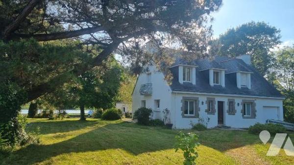 MAISON TRADITIONNELLE SENE face Golfe