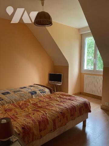 MAISON TRADITIONNELLE SENE face Golfe