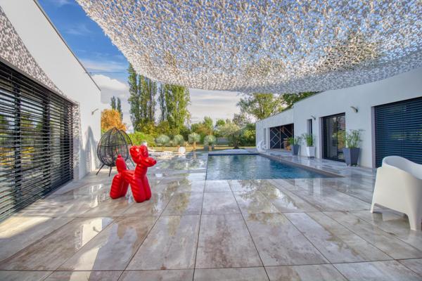Villa contemporaine de plain-pied 182m2 avec piscine Albi Madeleine