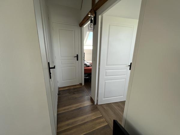 Longère en pierre avec dépendances sur 9500 m², aux portes de Quintin