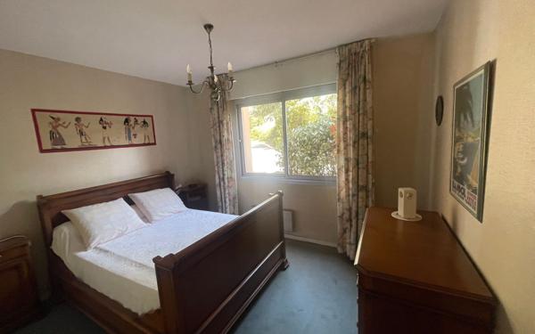 Appartement à vendre    2 pièces • 49 m2 Bandol
