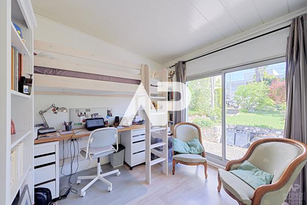 Maison Rueil Malmaison 4 pièce(s) 86.60m² €640 000 ** - Référence 19792