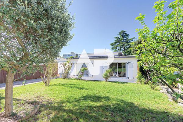 Maison Rueil Malmaison 4 pièce(s) 86.60m² €640 000 ** - Référence 19792