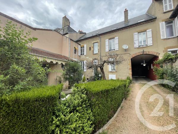 Maison à vendre  15 pièces - 300 m2 MOULINS - 03