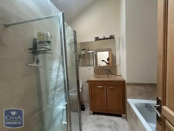 Appartement à louer 1 pièce 17m² Chalon-sur-Saône (71100)
