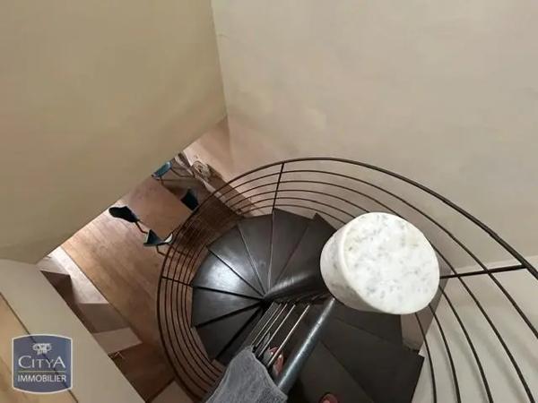 Appartement à louer 1 pièce 17m² Chalon-sur-Saône (71100)