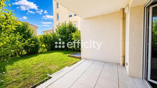 Appartement
         4 pièces
        - 80 m² Exclusivité 200 000 € *