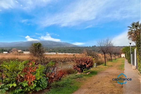 À VIC-LA-GARDIOLE – Résidence Les Jardins de la Robine Maison T3 avec jardin – Exposition plein Sud – Piscine & Tennis