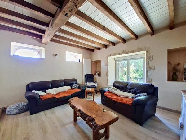 Maison à FAYE-L'ABBESSE, 79350 - 7 pièces 175m²