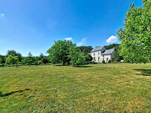 Maison à FAYE-L'ABBESSE, 79350 - 7 pièces 175m²