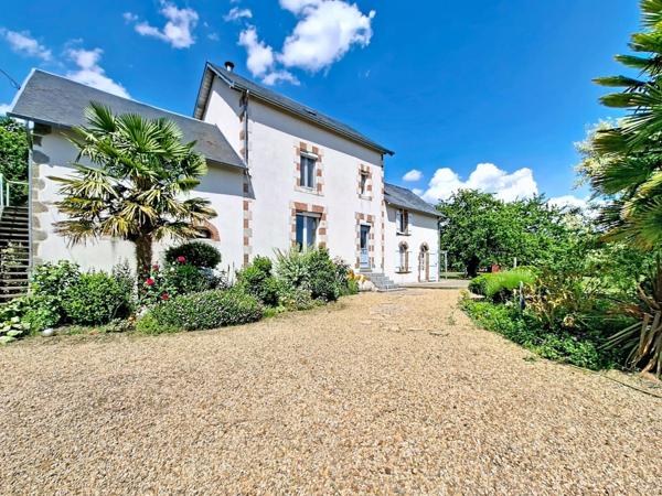 Maison à FAYE-L'ABBESSE, 79350 - 7 pièces 175m²