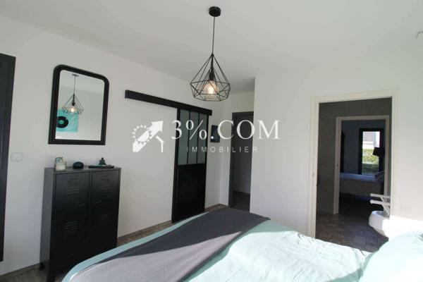 Maison 7 pièce(s) 4 chambre(s) 225 m²