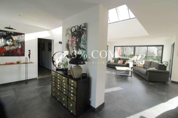 Maison 7 pièce(s) 4 chambre(s) 225 m²