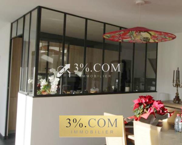 Maison 7 pièce(s) 4 chambre(s) 225 m²