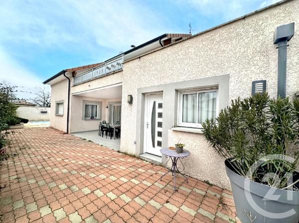 Maison à vendre  4 pièces - 161 m2 ST MAURICE DE GOURDANS - 01