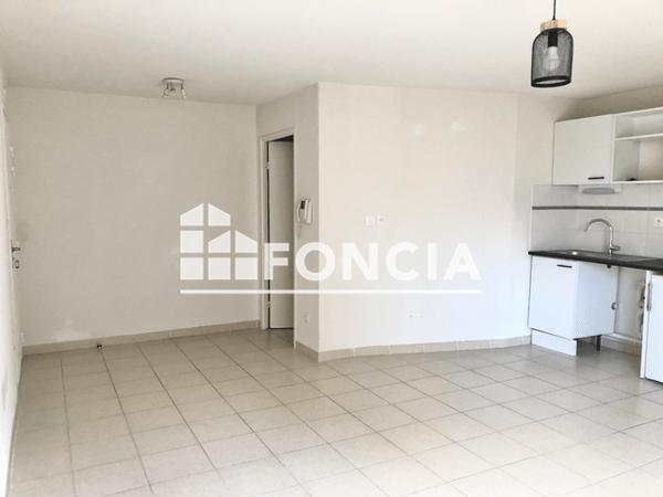 Location Studio 30.35 m² - RESIDENCE LE CLOS ARTS Nimes 30000