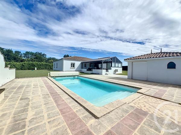 Maison à vendre  6 pièces - 212,15 m2 ST SYLVESTRE SUR LOT - 47